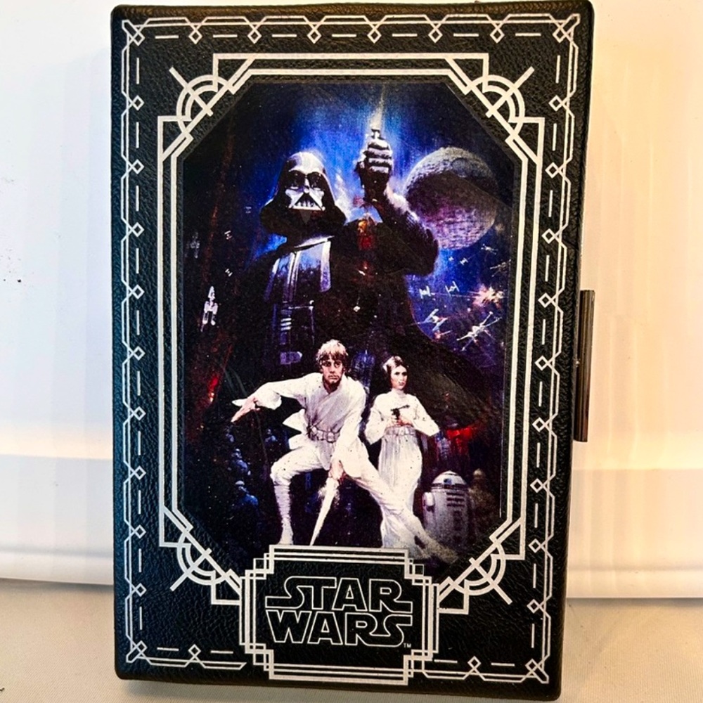 NWOT Star Wars Leia & Luke Book Clutch Disney